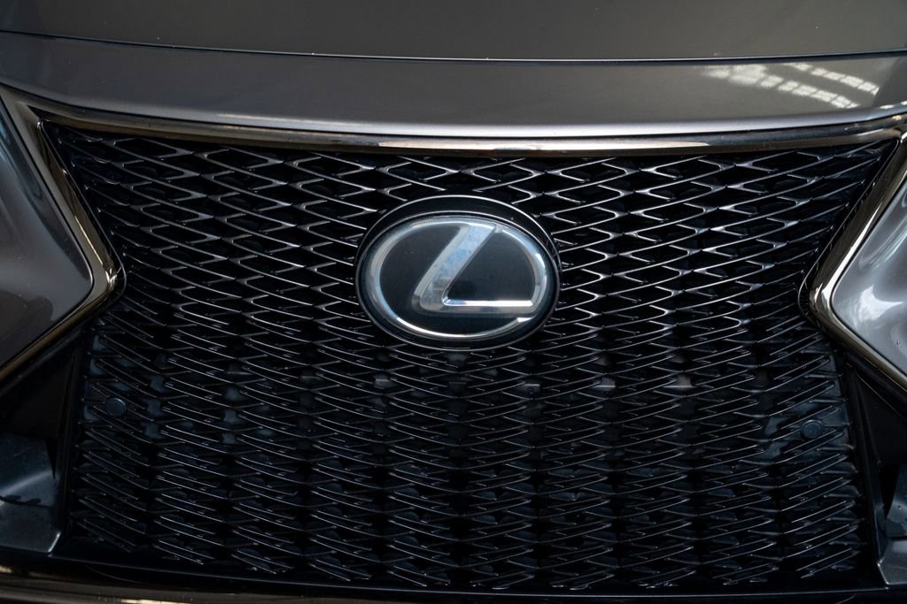 Used 2018 Lexus LS 500 F Sport w/ Accessory Package (Z2) image 16