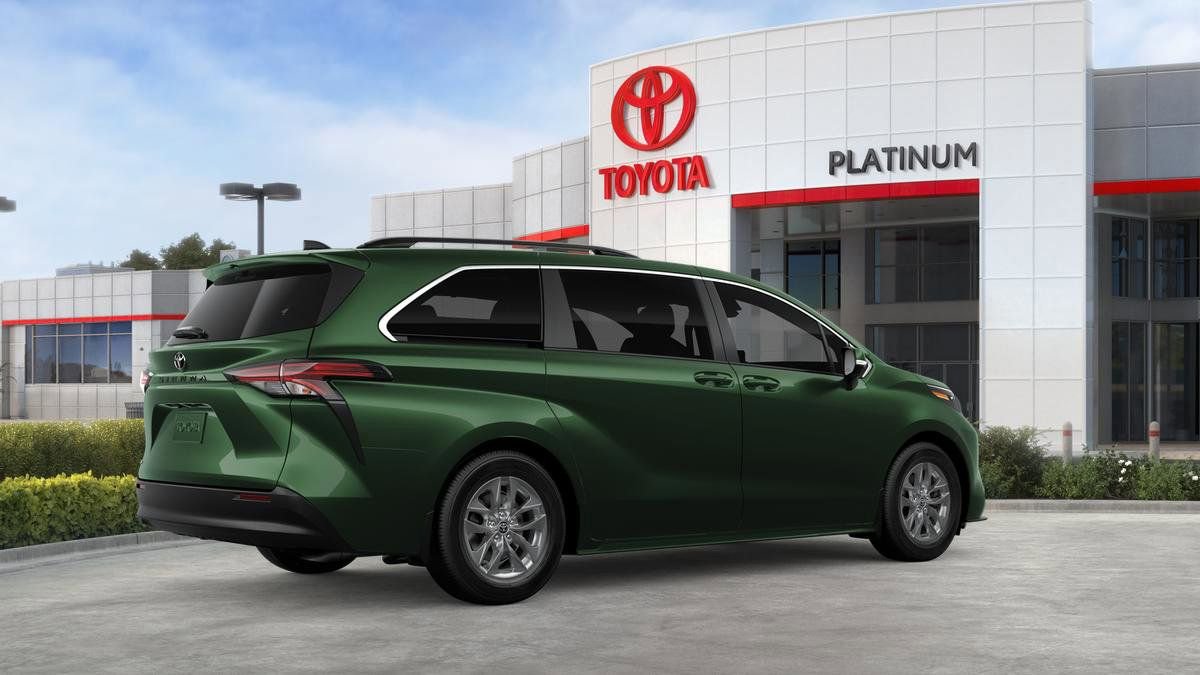 New 2026 Toyota Sienna LE image 10