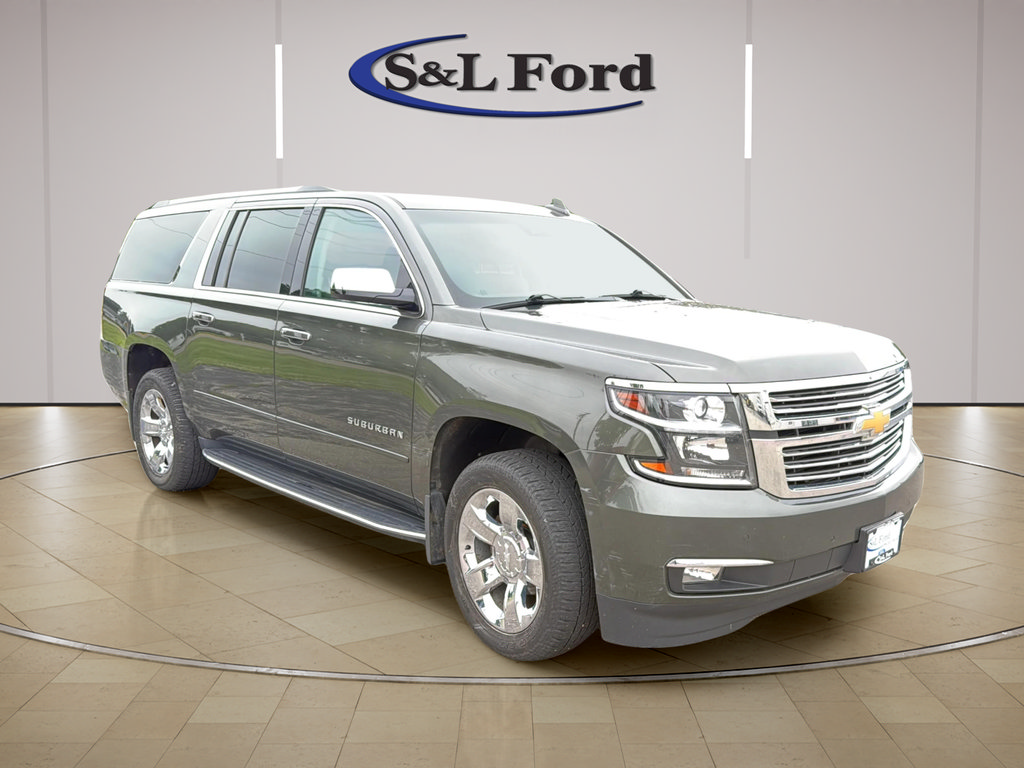 Used 2019 Chevrolet Suburban Premier AWD/4WD image 11