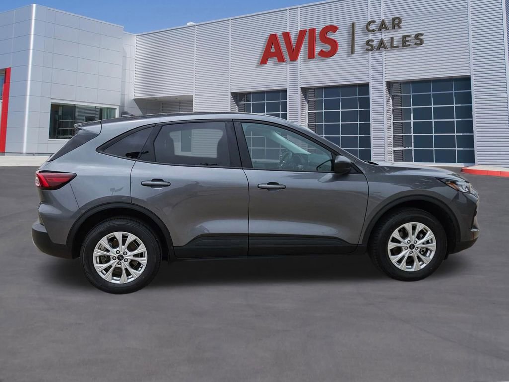 Used 2025 Ford Escape Active AWD/4WD image 7