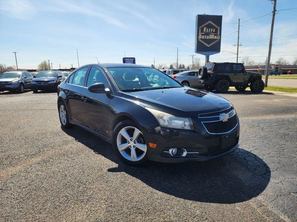 Used 2014 Chevrolet Cruze LT w/ RS Package FWD image 1