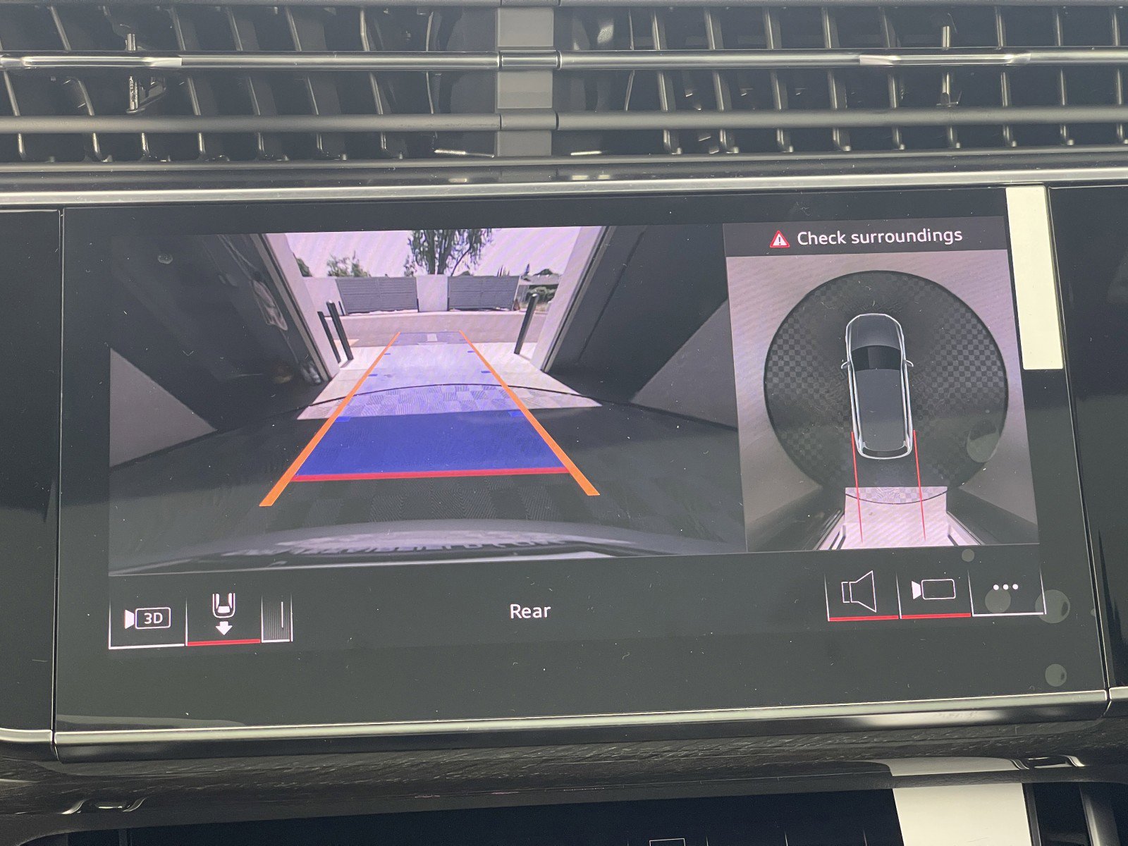 New 2025 Audi Q7 Premium image 28