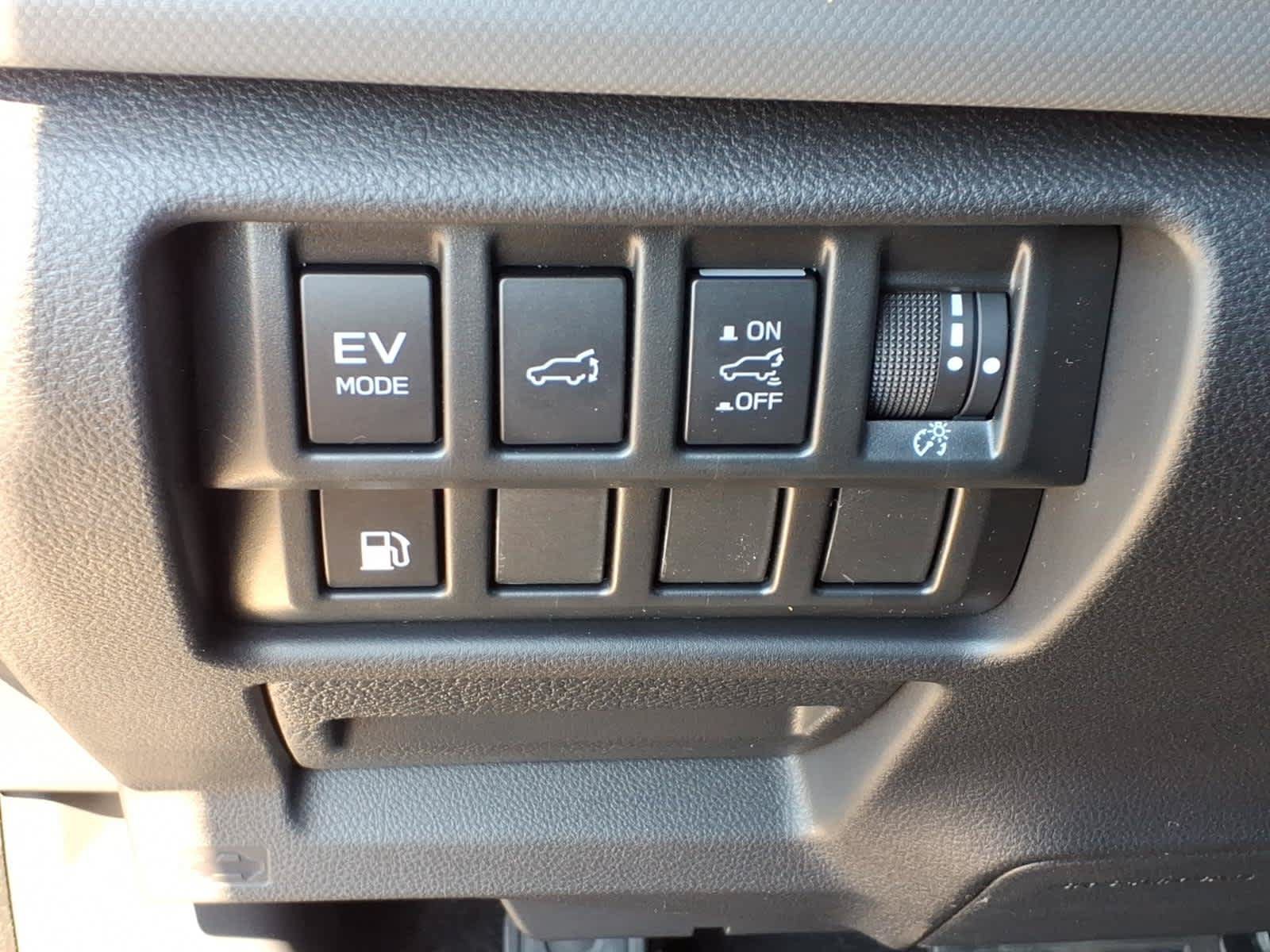New 2026 Subaru Forester Touring AWD/4WD image 33