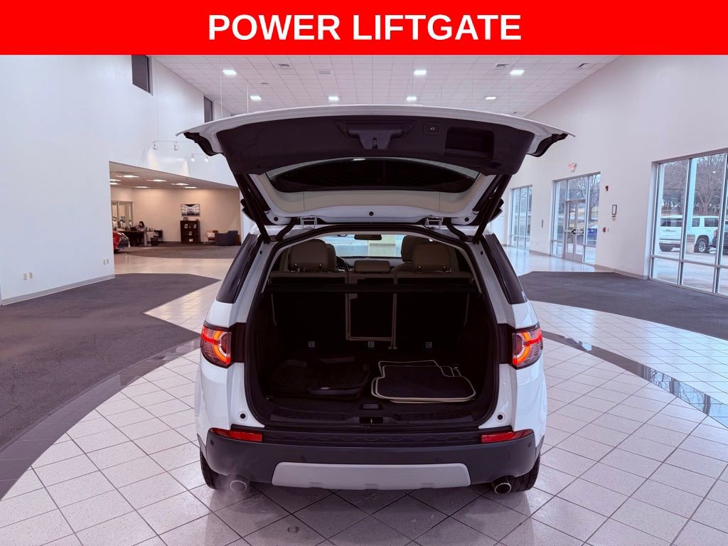 Used 2016 Land Rover Discovery Sport HSE image 9