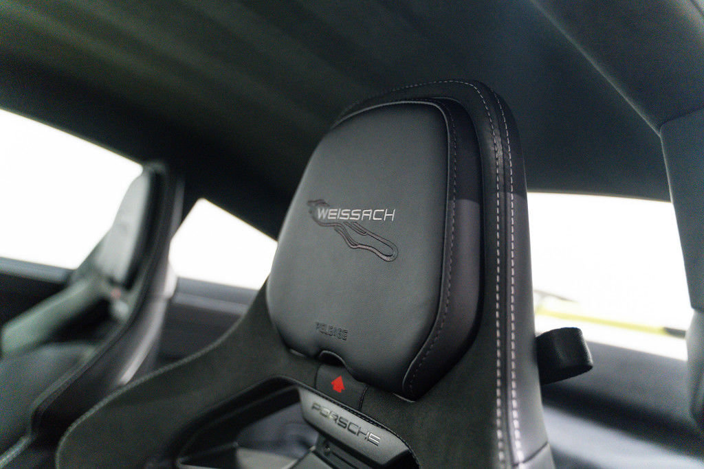 Used 2026 Porsche 911 GT3 w/ Weissach Package RWD image 4