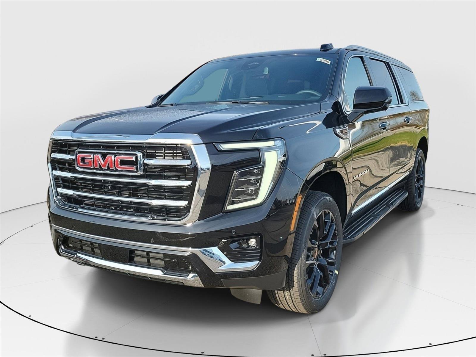 New 2026 GMC Yukon XL Elevation image 2