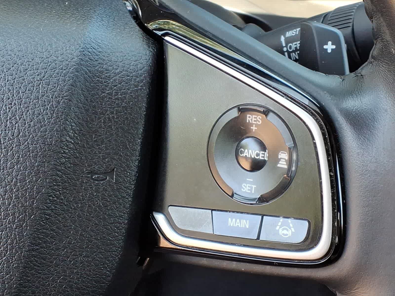 Used 2018 Honda Clarity Touring image 18
