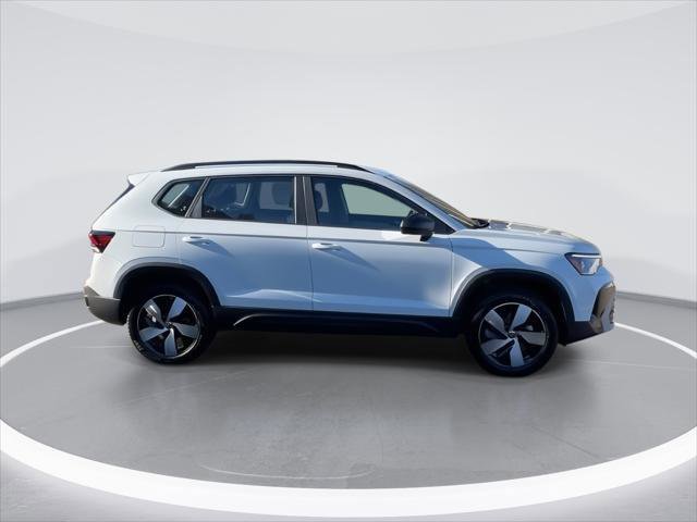 New 2026 Volkswagen Taos S AWD/4WD image 9