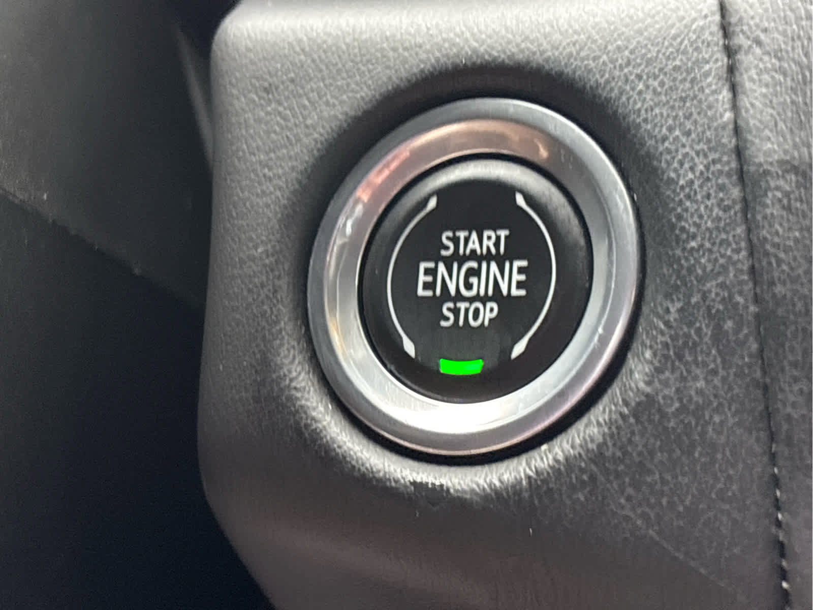 Certified 2023 Chevrolet Suburban Premier image 23