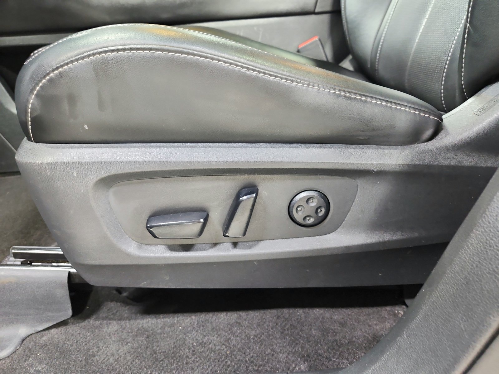 Used 2023 INFINITI QX60 Luxe w/ Cargo Package AWD/4WD image 20