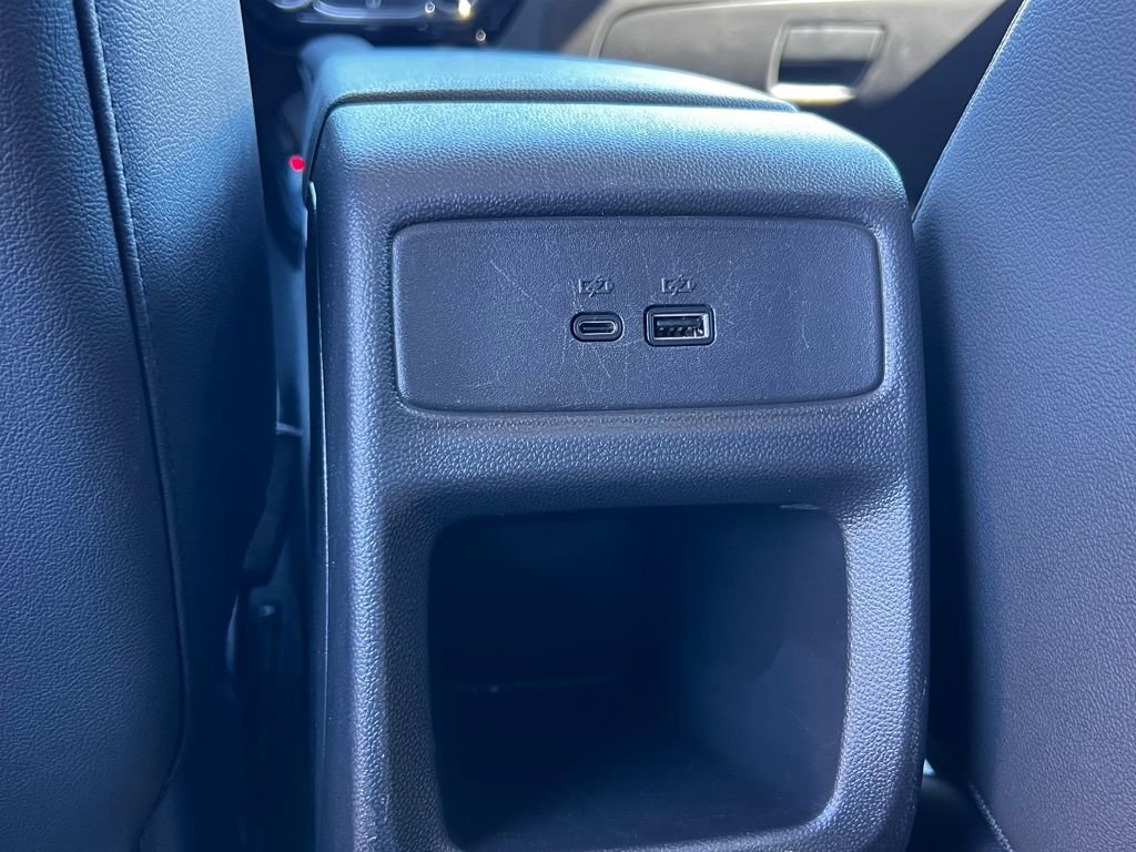 Used 2025 Chevrolet Trax LT image 12