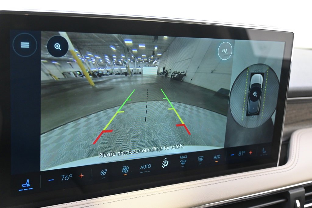 New 2025 Lincoln Corsair Reserve w/ Towing Package image 28