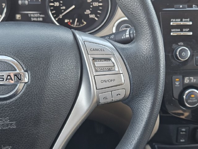 Used 2016 Nissan Rogue SV AWD/4WD image 28