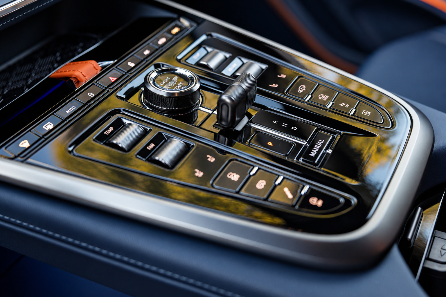 New 2026 Aston Martin DBX S AWD/4WD image 15