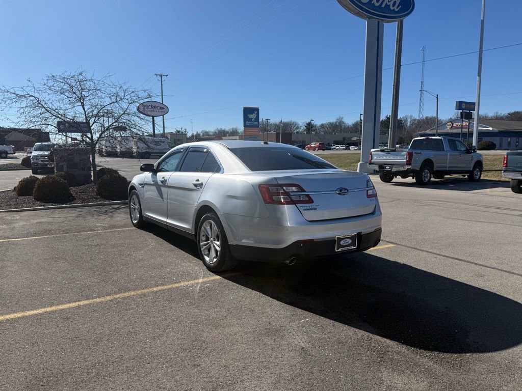 Used 2016 Ford Taurus SEL w/ Equipment Group 201A image 32