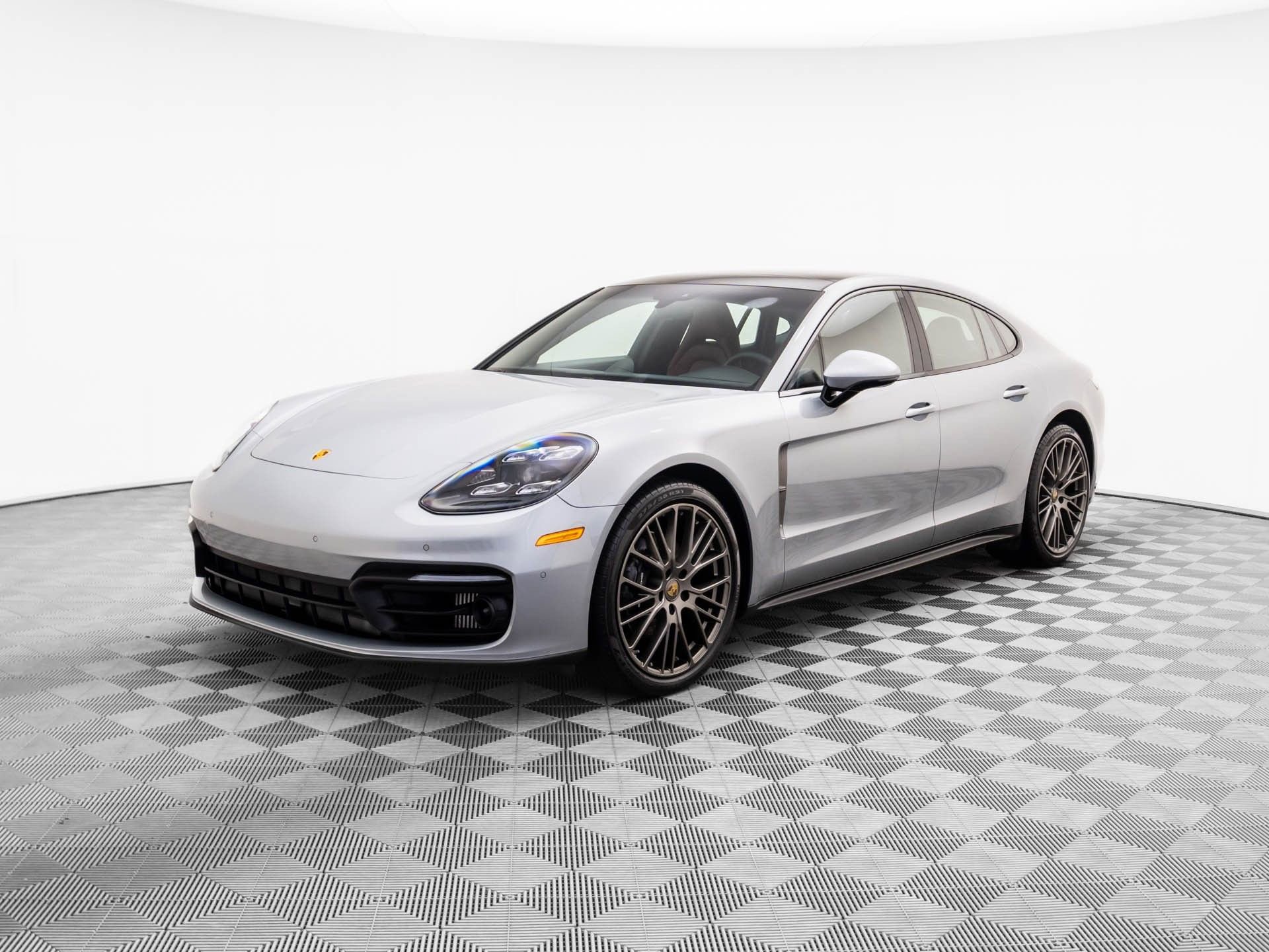 Certified 2022 Porsche Panamera 4 Platinum Edition 360° Tour