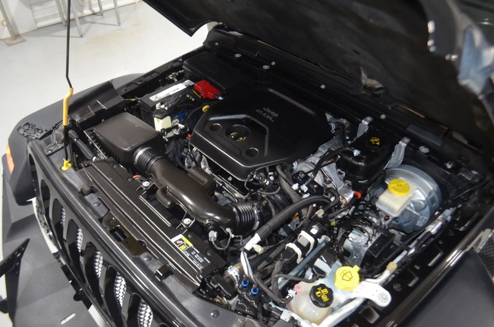 Used 2020 Jeep Wrangler Sport image 31