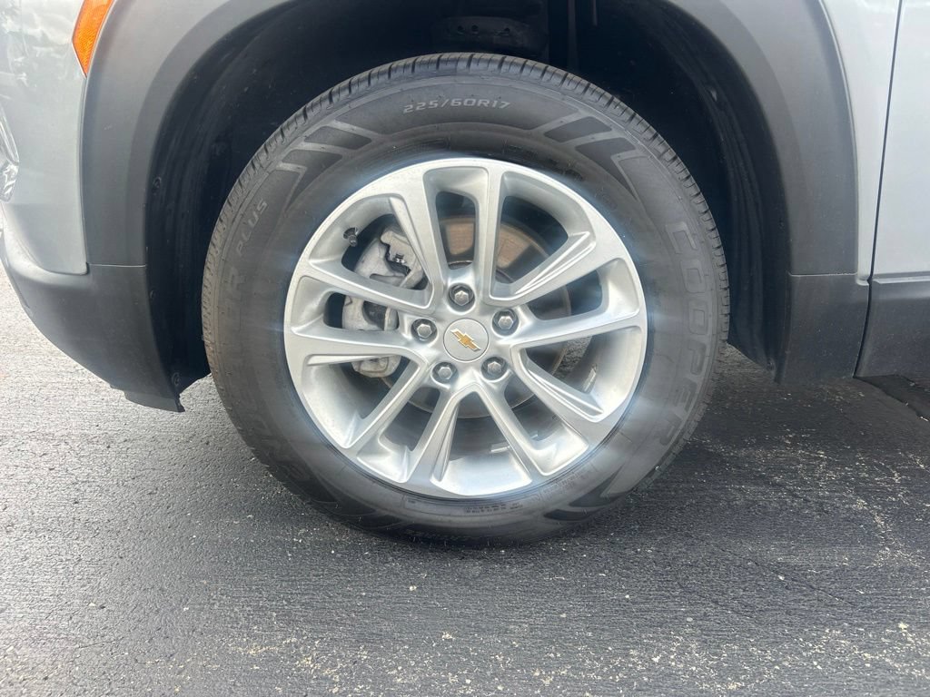 Certified 2024 Chevrolet TrailBlazer LS w/ LS Convenience Package FWD image 28