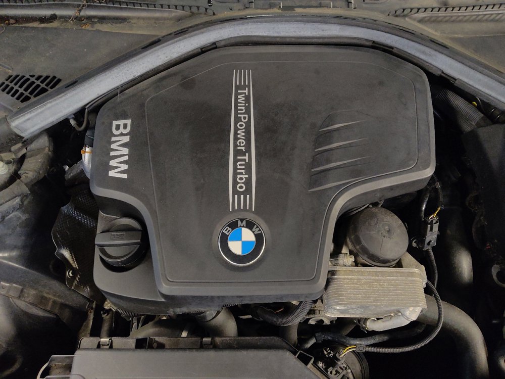 Used 2015 BMW 320i xDrive Sedan AWD/4WD image 30