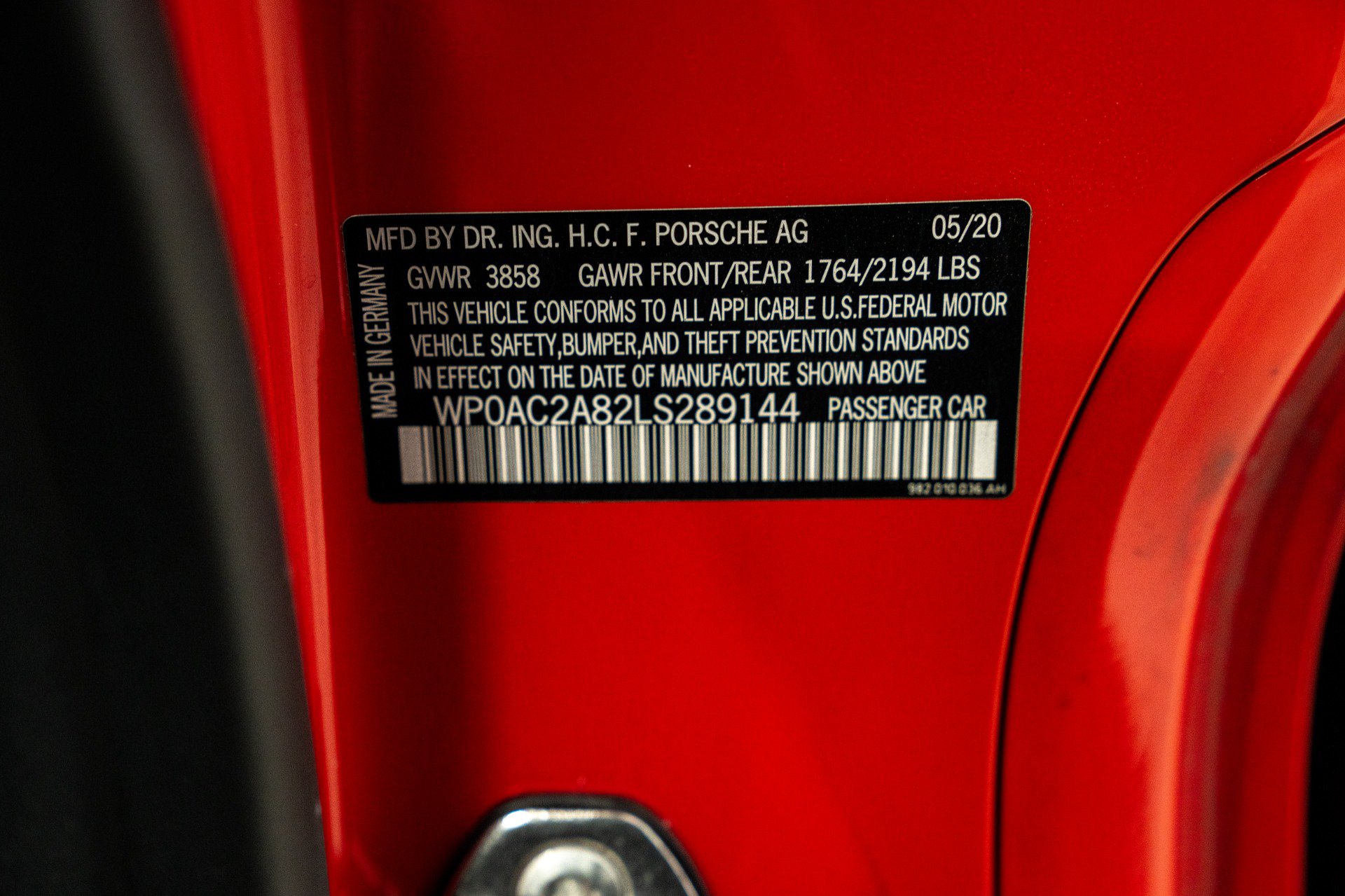 Used 2020 Porsche 718 Cayman GT4 RWD image 19