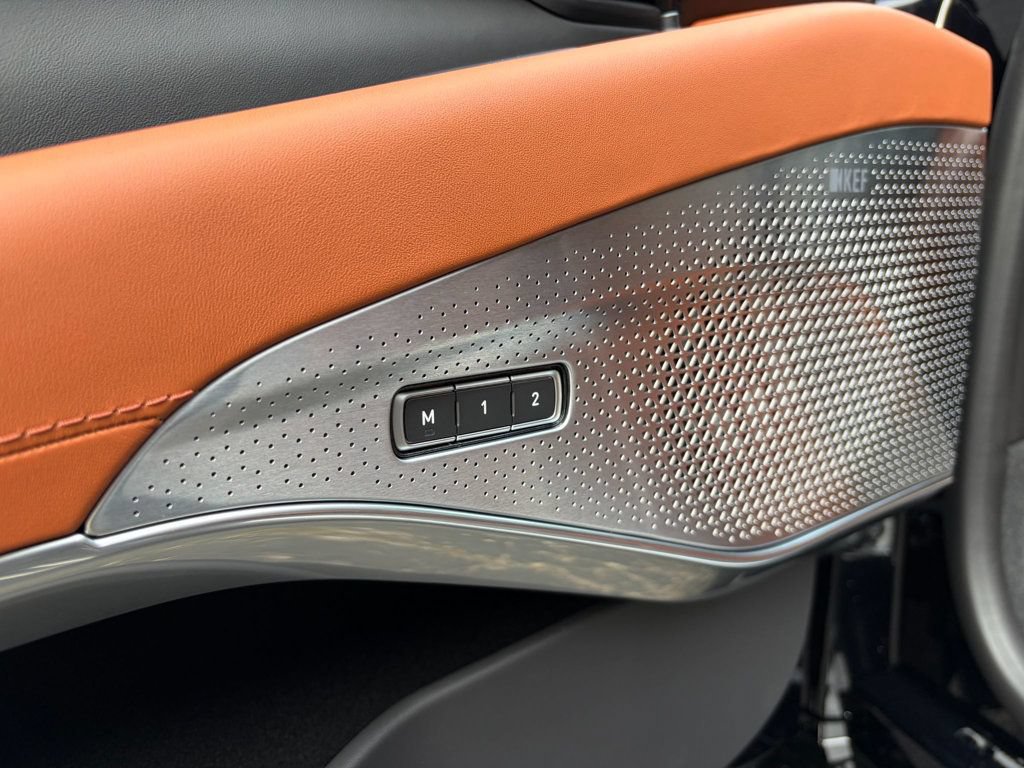 New 2026 Lotus Emira SE RWD image 25