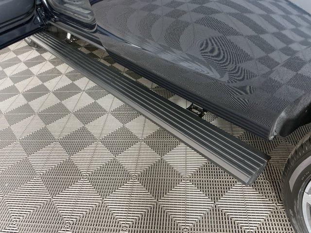 New 2026 Ford Expedition Max Platinum image 13