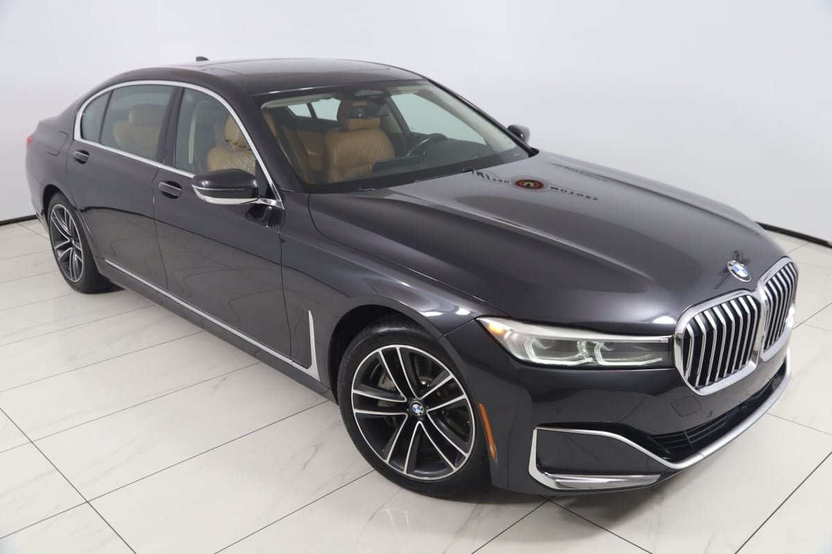 Used 2020 BMW 750i xDrive AWD/4WD image 21
