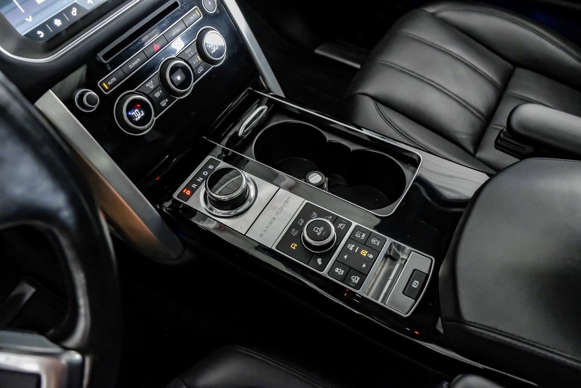 Used 2017 Land Rover Range Rover Supercharged image 24