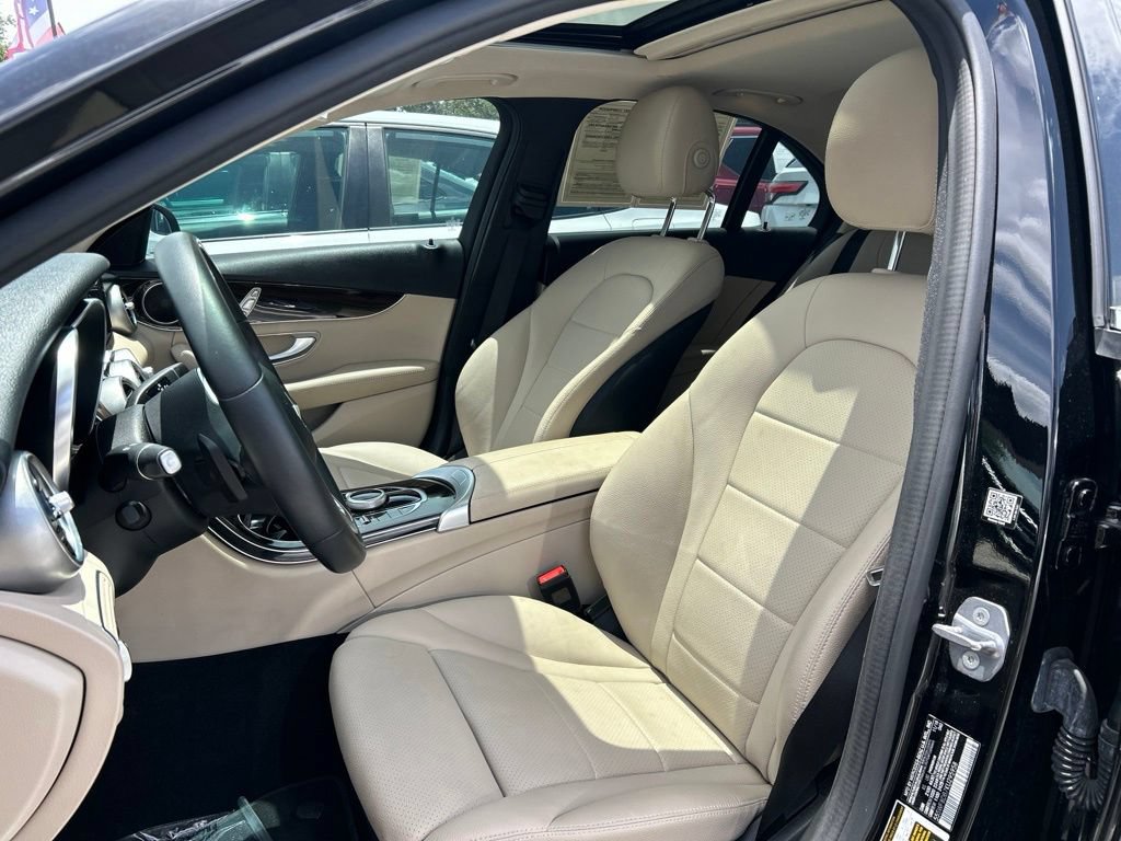 Used 2019 Mercedes-Benz C 300 Sedan image 18