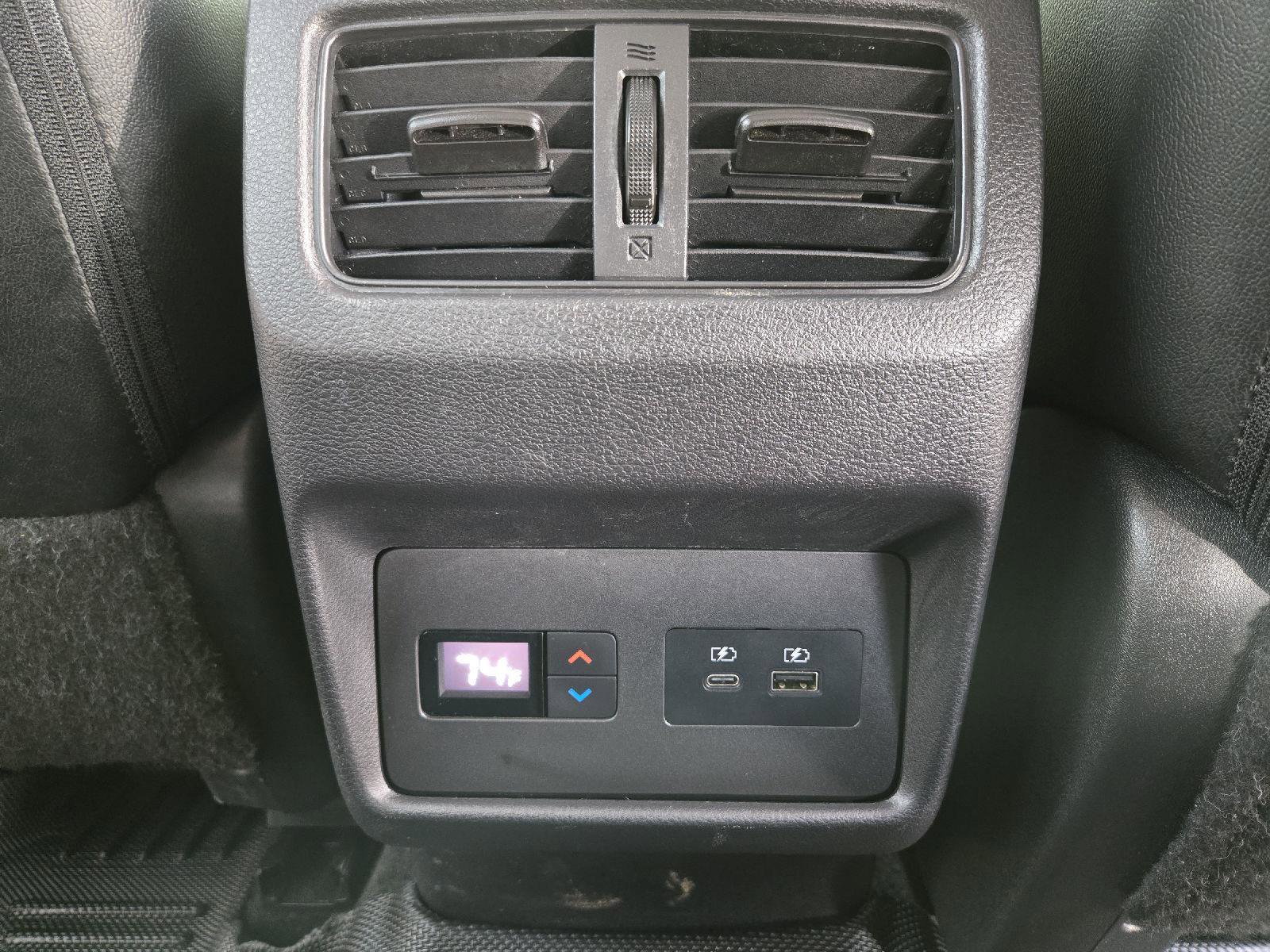 Used 2022 Nissan Rogue SL FWD image 31