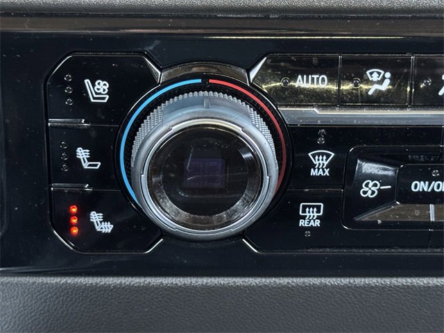 Used 2025 Chevrolet Silverado 3500 LTZ w/ LTZ Plus Package image 21