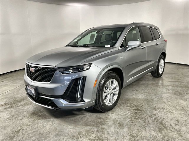 Used 2025 Cadillac XT6 Luxury image 4