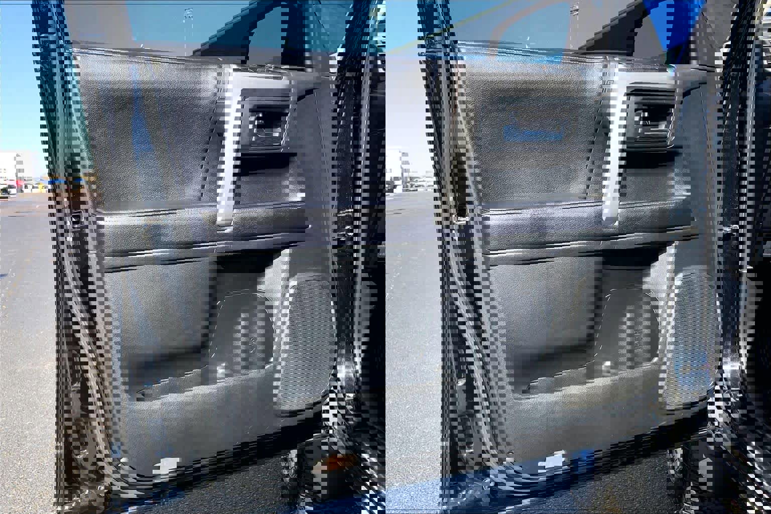 Used 2020 Toyota 4Runner SR5 Premium w/ Moonroof Package AWD/4WD image 22