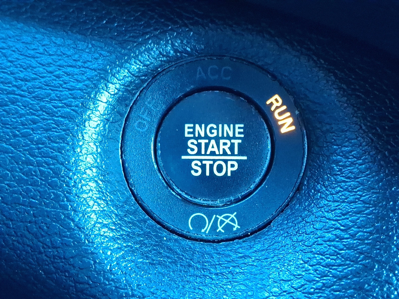 Used 2021 Jeep Cherokee Latitude Lux 80th Anniv w/ Quick Order Package 26U 80TH image 24