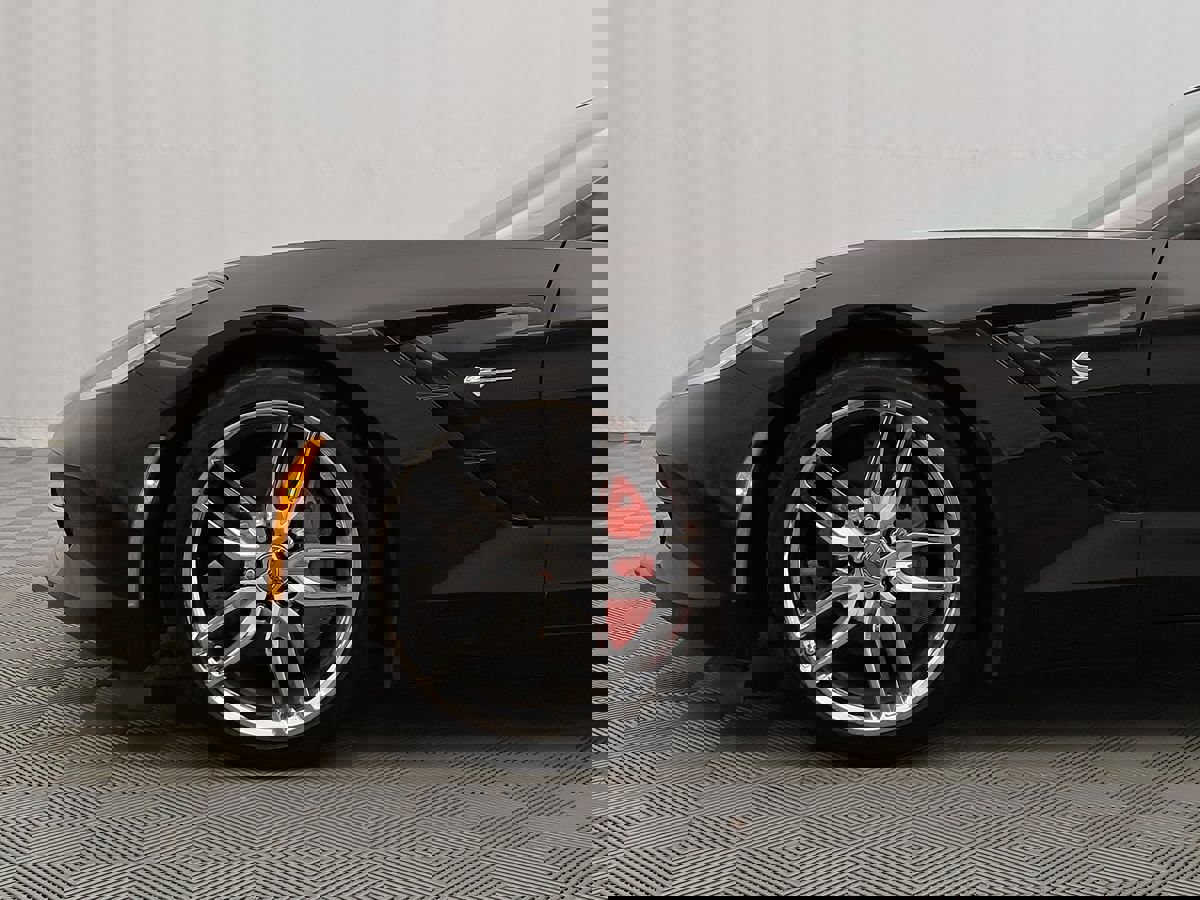 Used 2018 Chevrolet Corvette Stingray Convertible w/ 1LT image 11