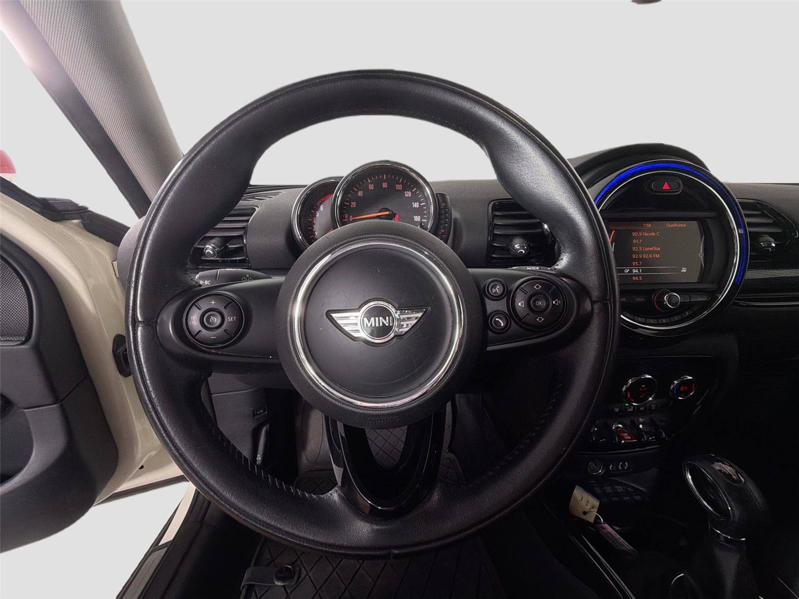 Used 2016 MINI Cooper Clubman S FWD image 11