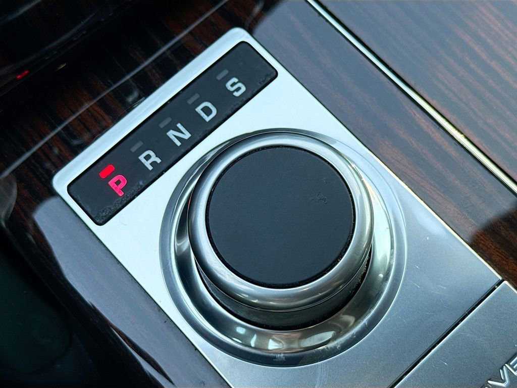 Used 2014 Land Rover Range Rover Autobiography image 30