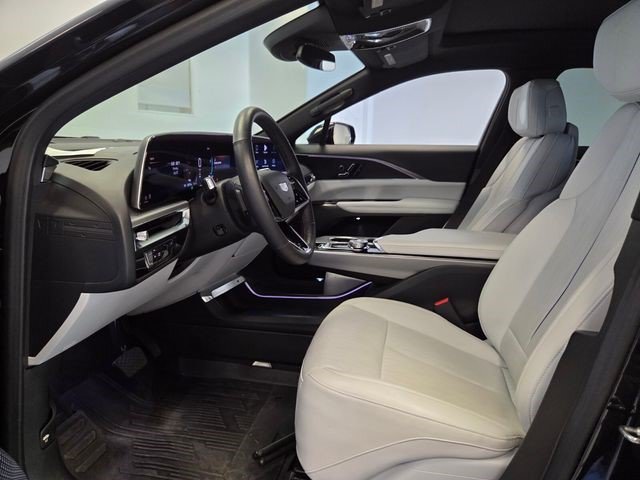 Certified 2024 Cadillac Lyriq Luxury RWD image 10