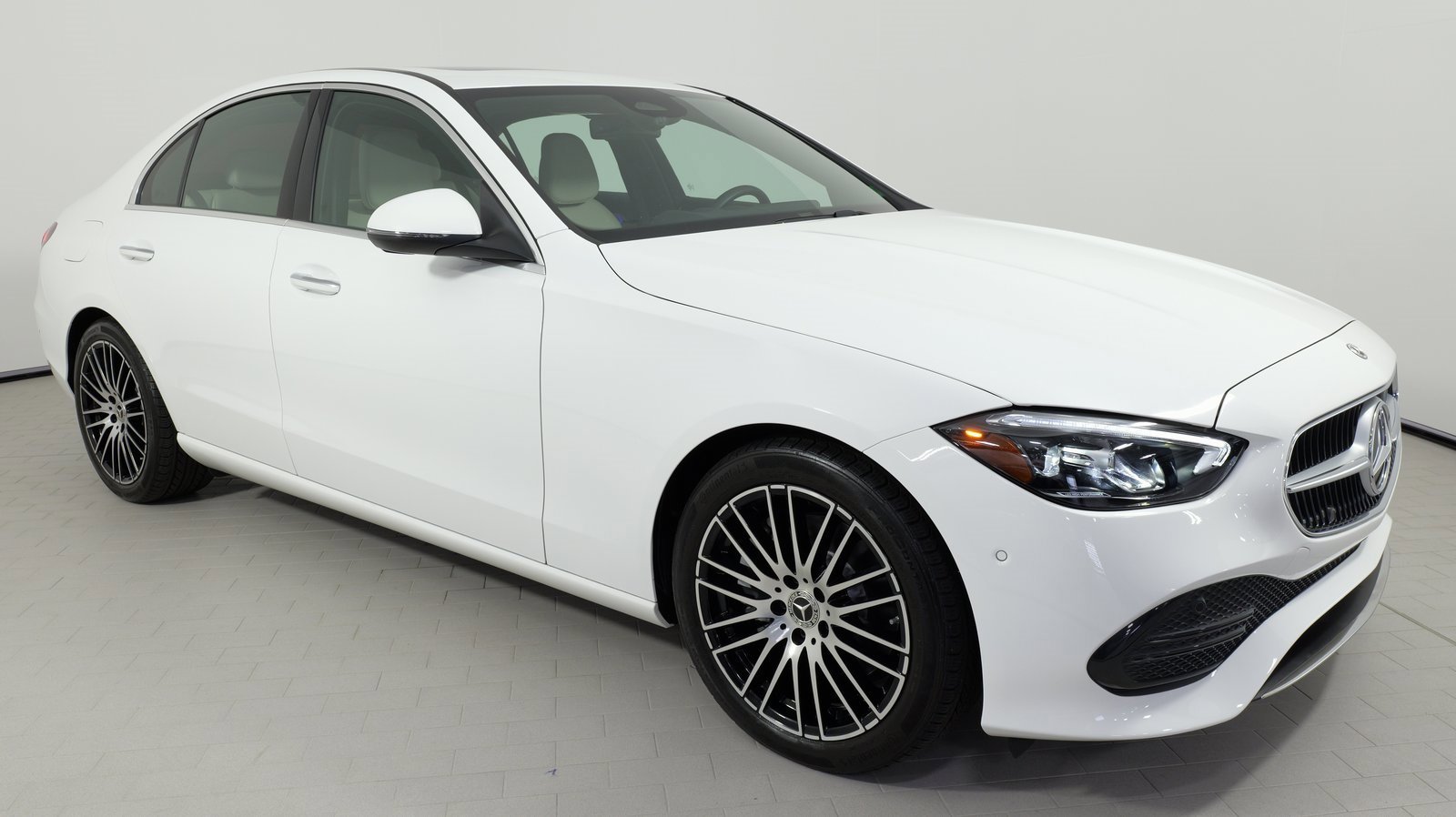 Used 2024 Mercedes-Benz C 300 4MATIC Sedan image 23