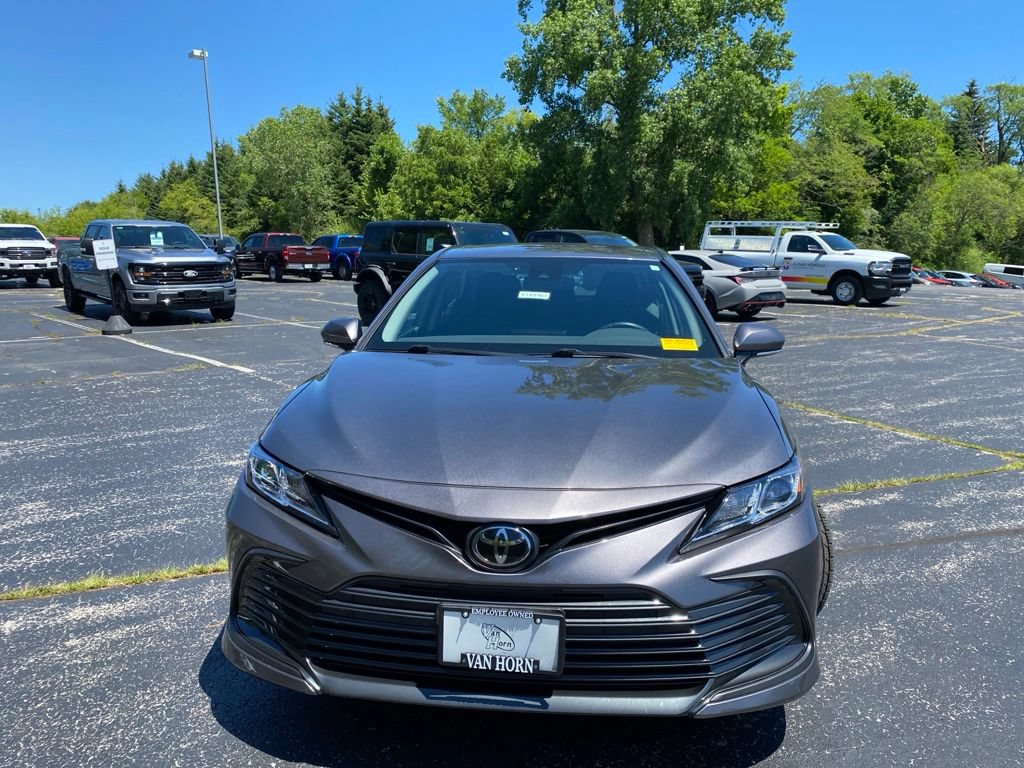 Used 2022 Toyota Camry LE w/ Cold Weather Package AWD/4WD image 6