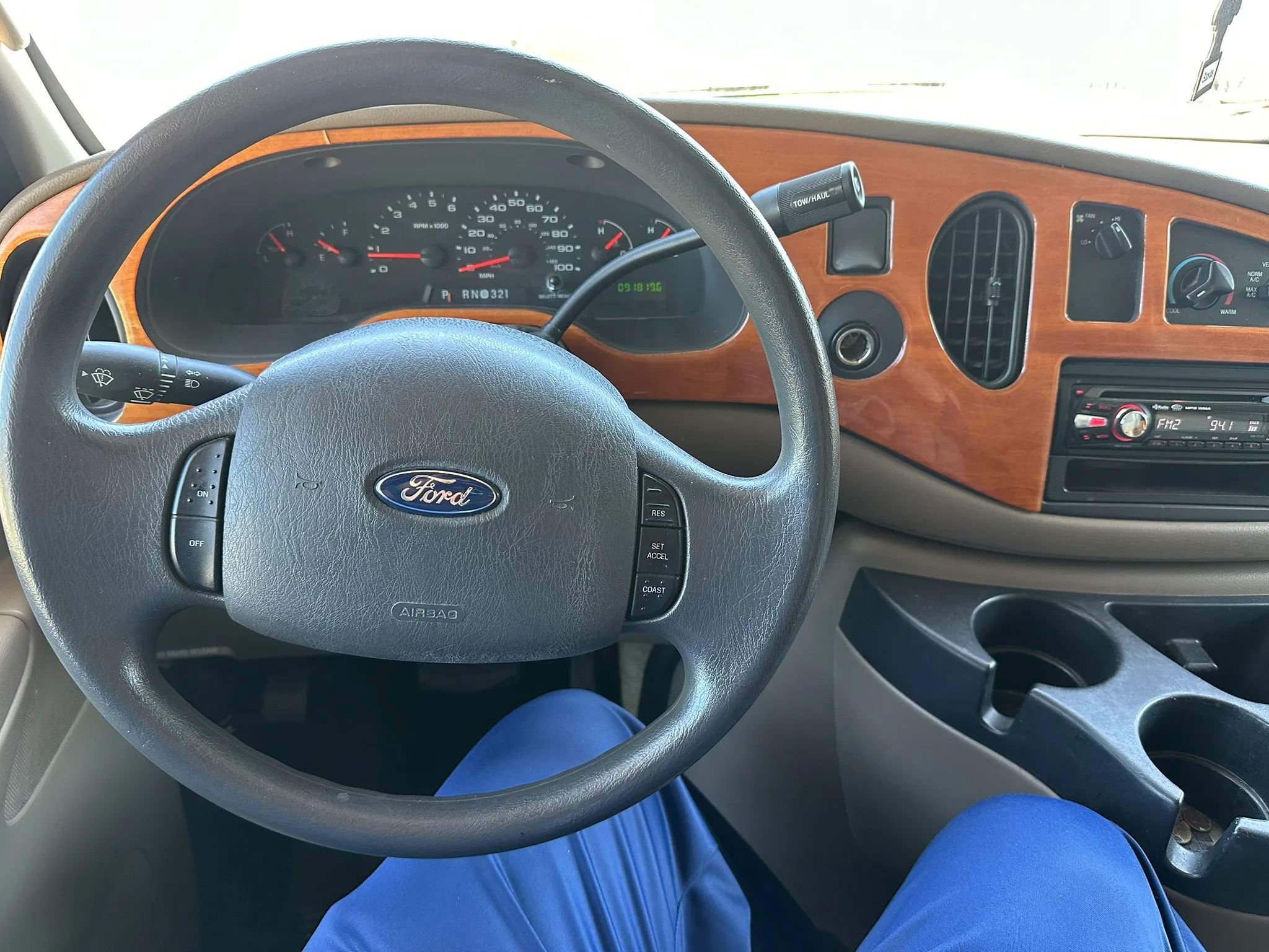 Used 2006 Ford E-450 and Econoline 450 RWD image 4