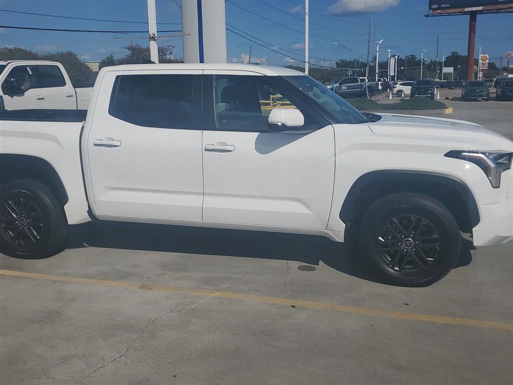 Used 2024 Toyota Tundra SR5 image 4