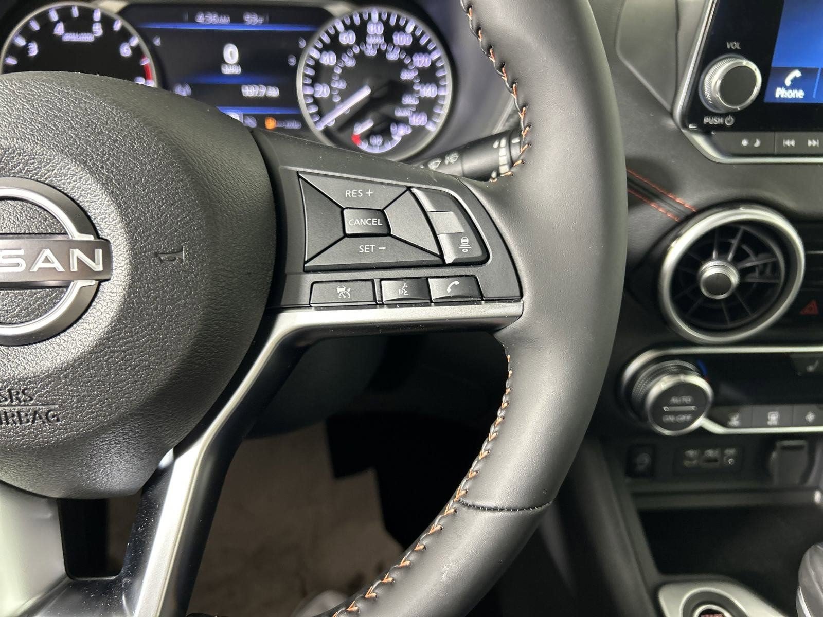 New 2025 Nissan Sentra SR FWD image 17