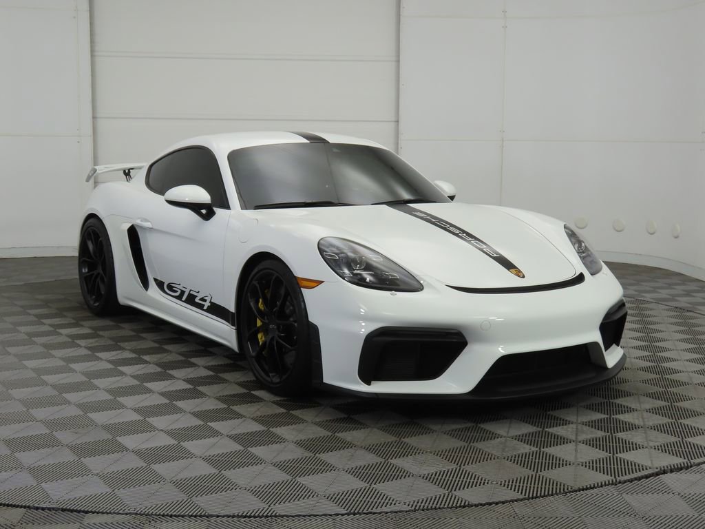 Used 2020 Porsche 718 Cayman GT4 image 3