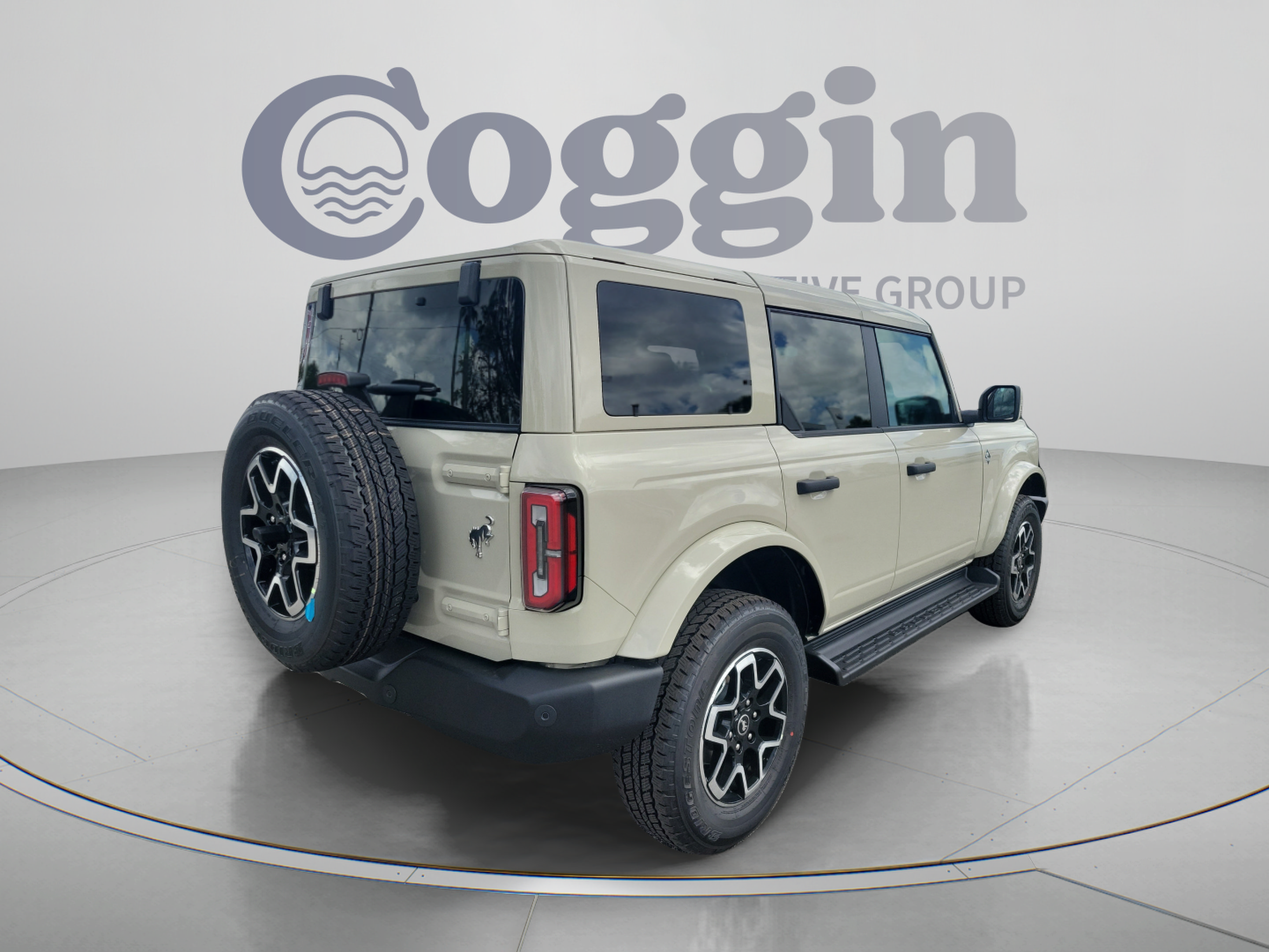 New 2026 Ford Bronco Outer Banks AWD/4WD image 3