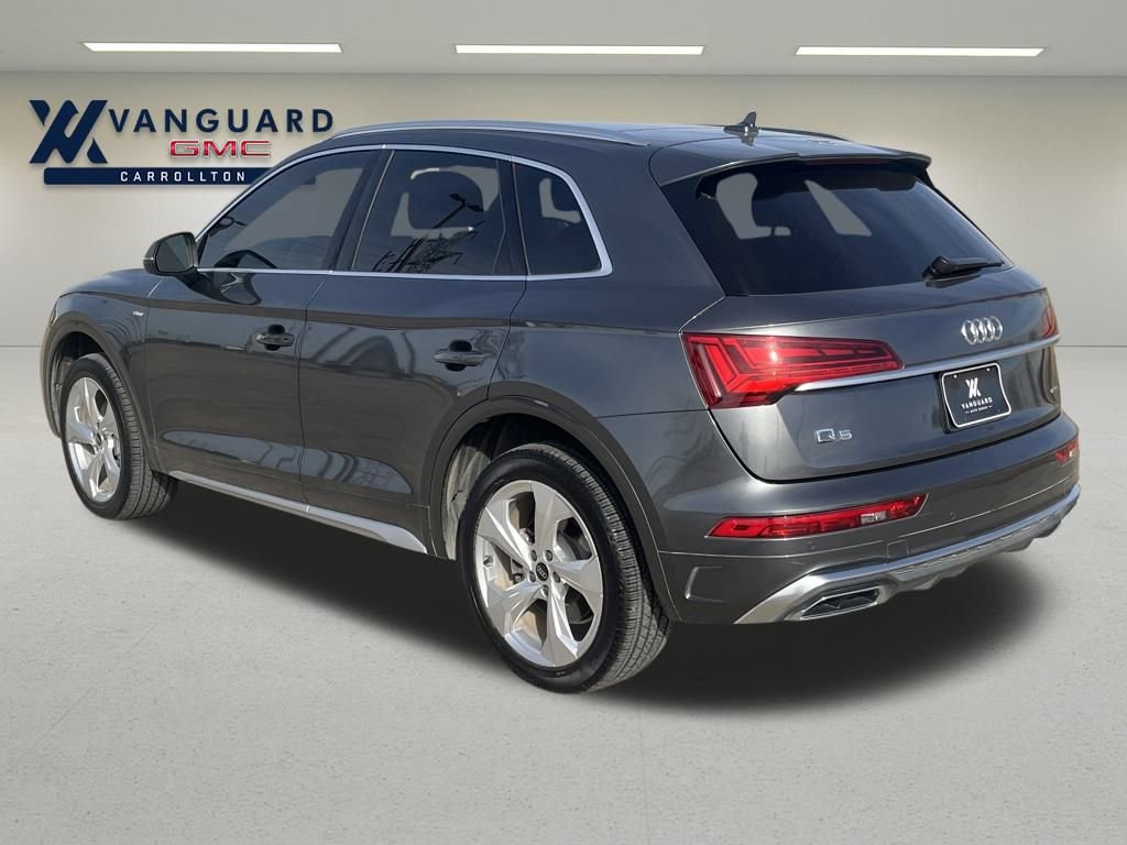 Used 2022 Audi Q5 2.0T Premium Plus w/ Premium Plus Package image 3