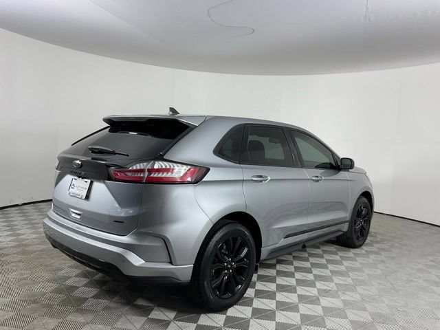 Used 2023 Ford Edge SE w/ Black Appearance Package AWD/4WD image 5