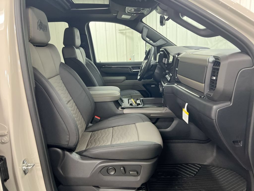 New 2026 Chevrolet Silverado 2500 ZR2 w/ ZR2 Bison Edition AWD/4WD image 23