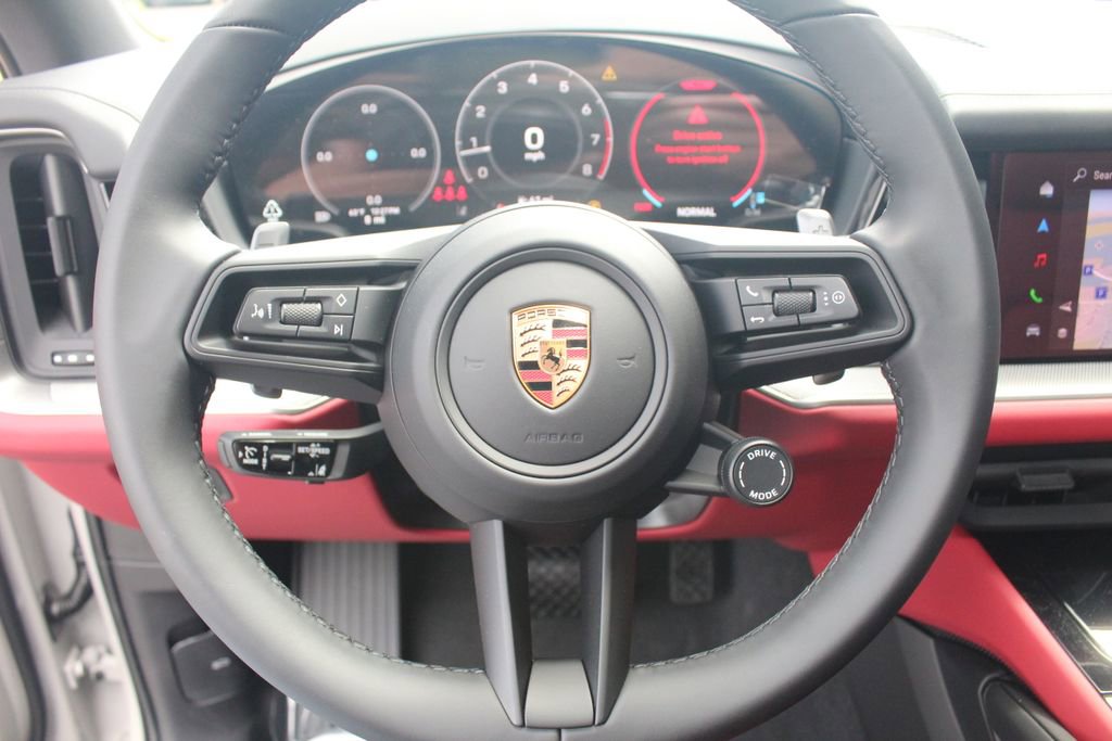 New 2026 Porsche Cayenne image 18