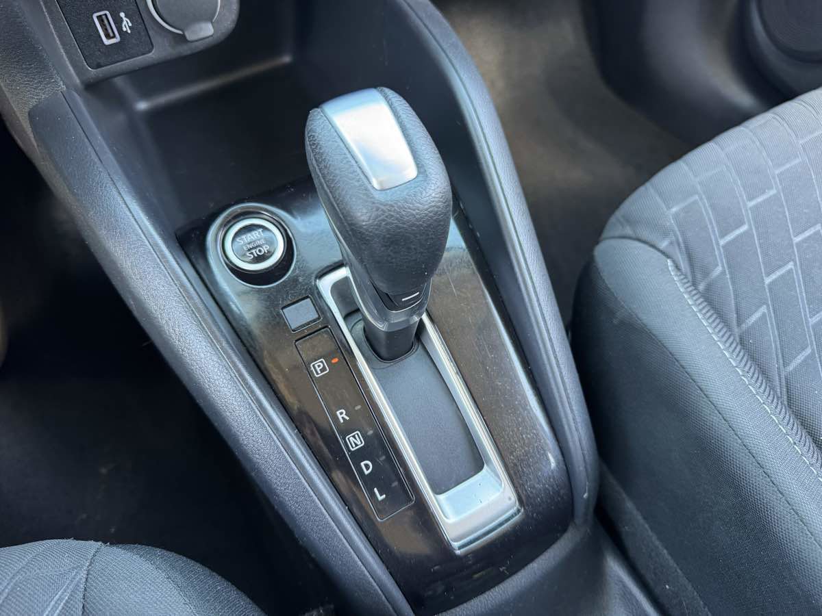 Used 2021 Nissan Kicks S FWD image 29